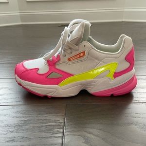 Adidas original falcon size 7.5